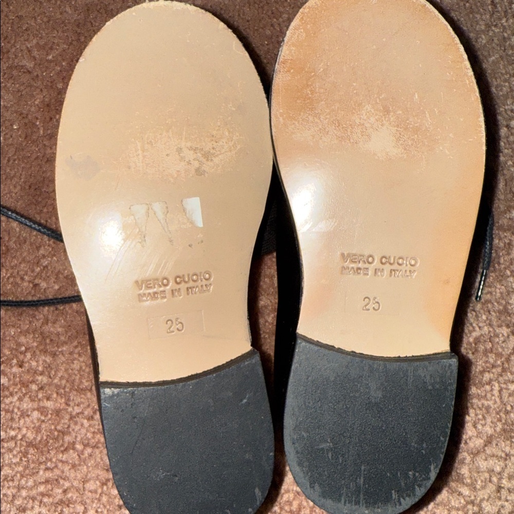 Vero Cuoio Black Kids Dress Shoes - Picture 3 of 4